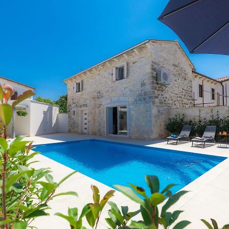 Sveti Petar u Sumi Holiday Home Villa Karmen - Roj454 By Interhome מראה חיצוני תמונה